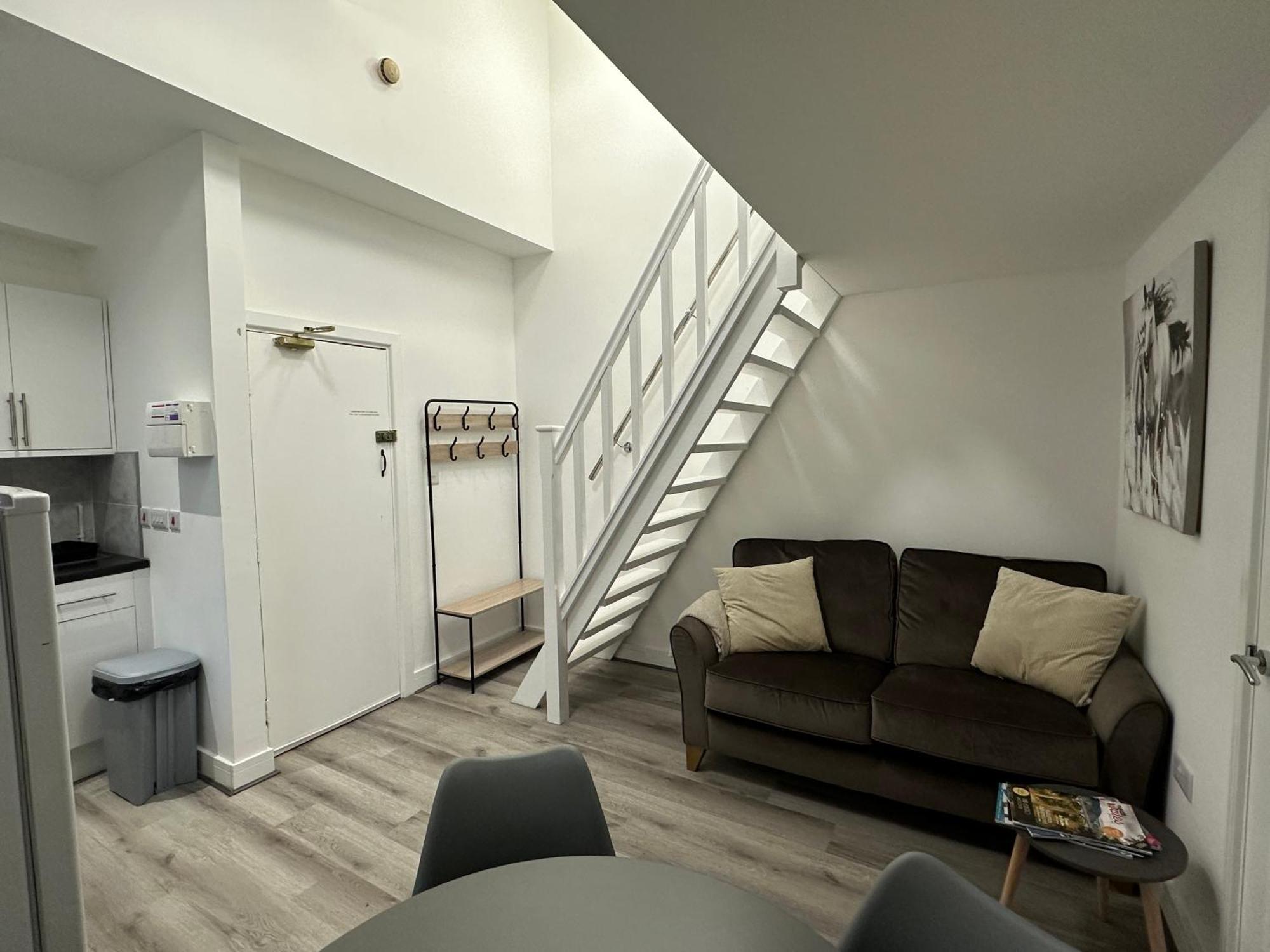 Central Colwyn Bay F1 ภายนอก รูปภาพ